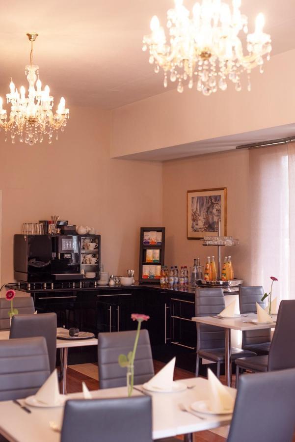 Hotel Das Kleine Ritz Фелльбах Экстерьер фото
