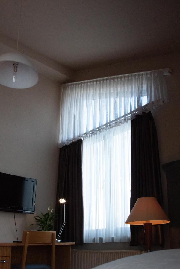 Hotel Das Kleine Ritz Фелльбах Экстерьер фото